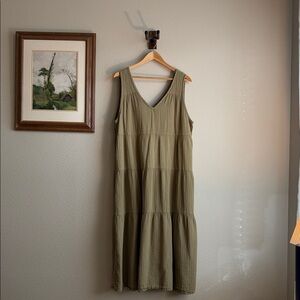 100% Organic Cotton Gauze Tiered Maxi Dress Quince Green